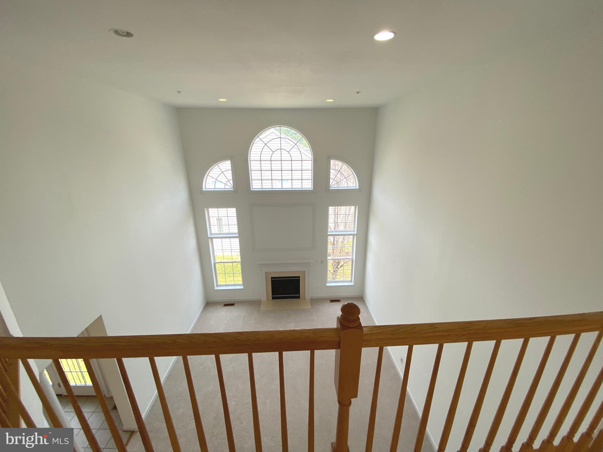 210 Potomac Ridge Drive Fort Washington, MD 20744 - Photo 22 of 45 Open Living Room