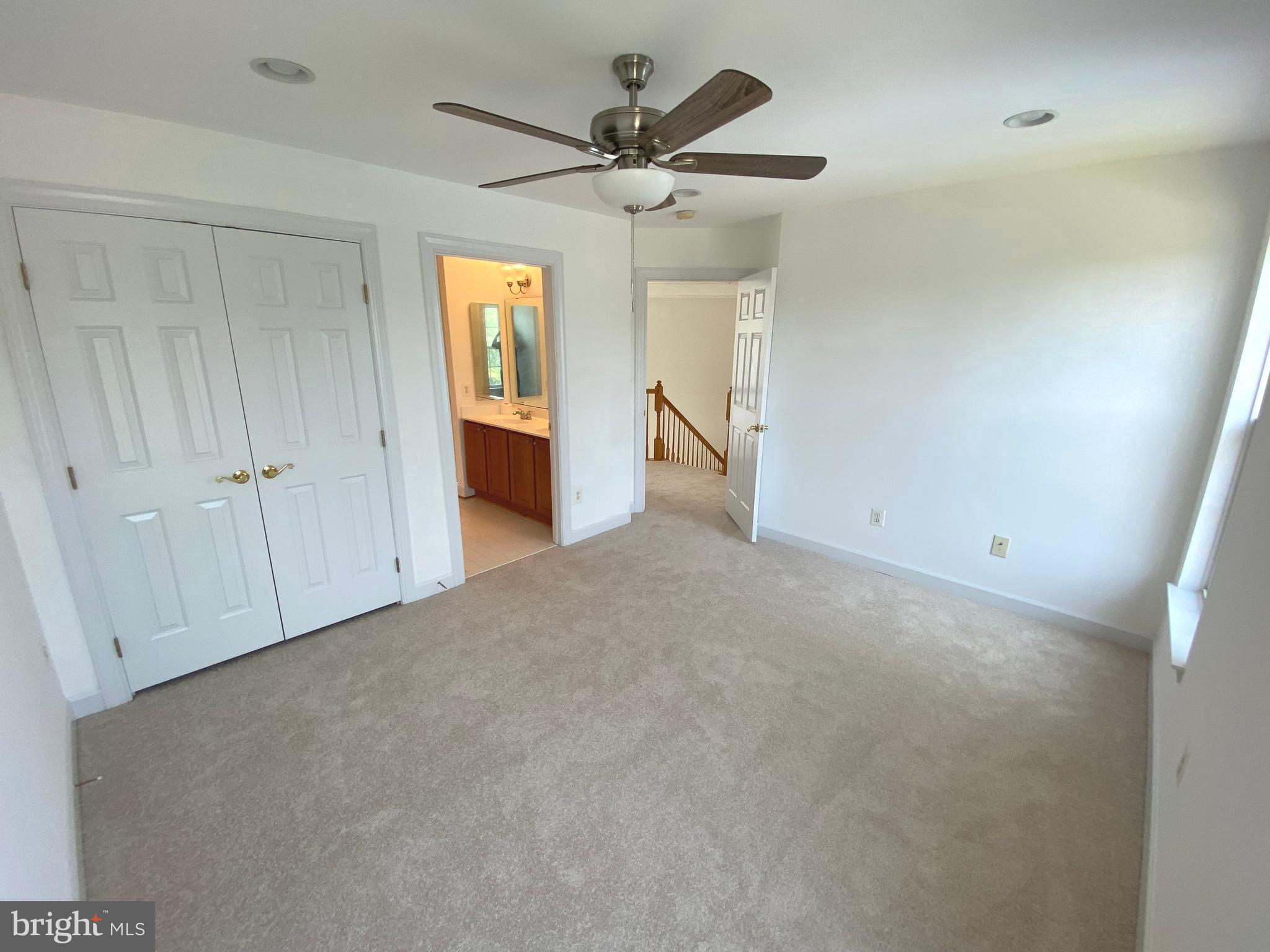 210 Potomac Ridge Drive Fort Washington, MD 20744 - Photo 31 of 45 3rd Bedroom with Jack & Jill Bathroom