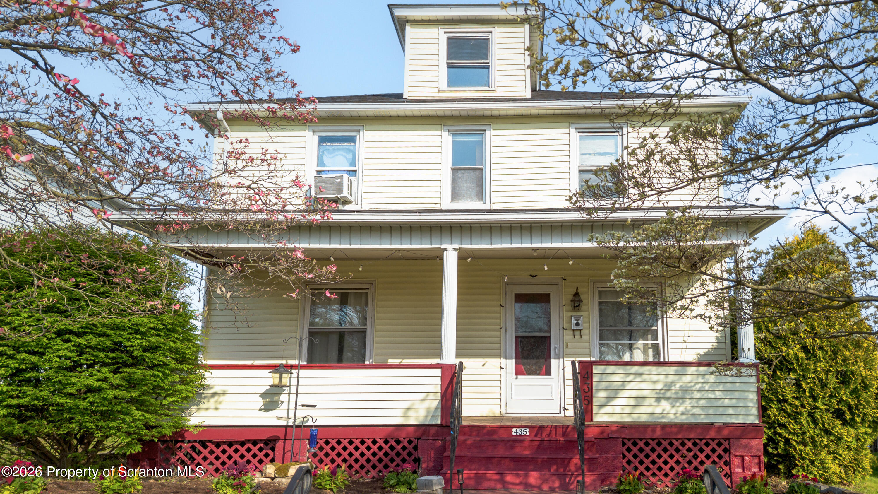 435 Foote Avenue Duryea, PA 18642 - Photo 2 of 51