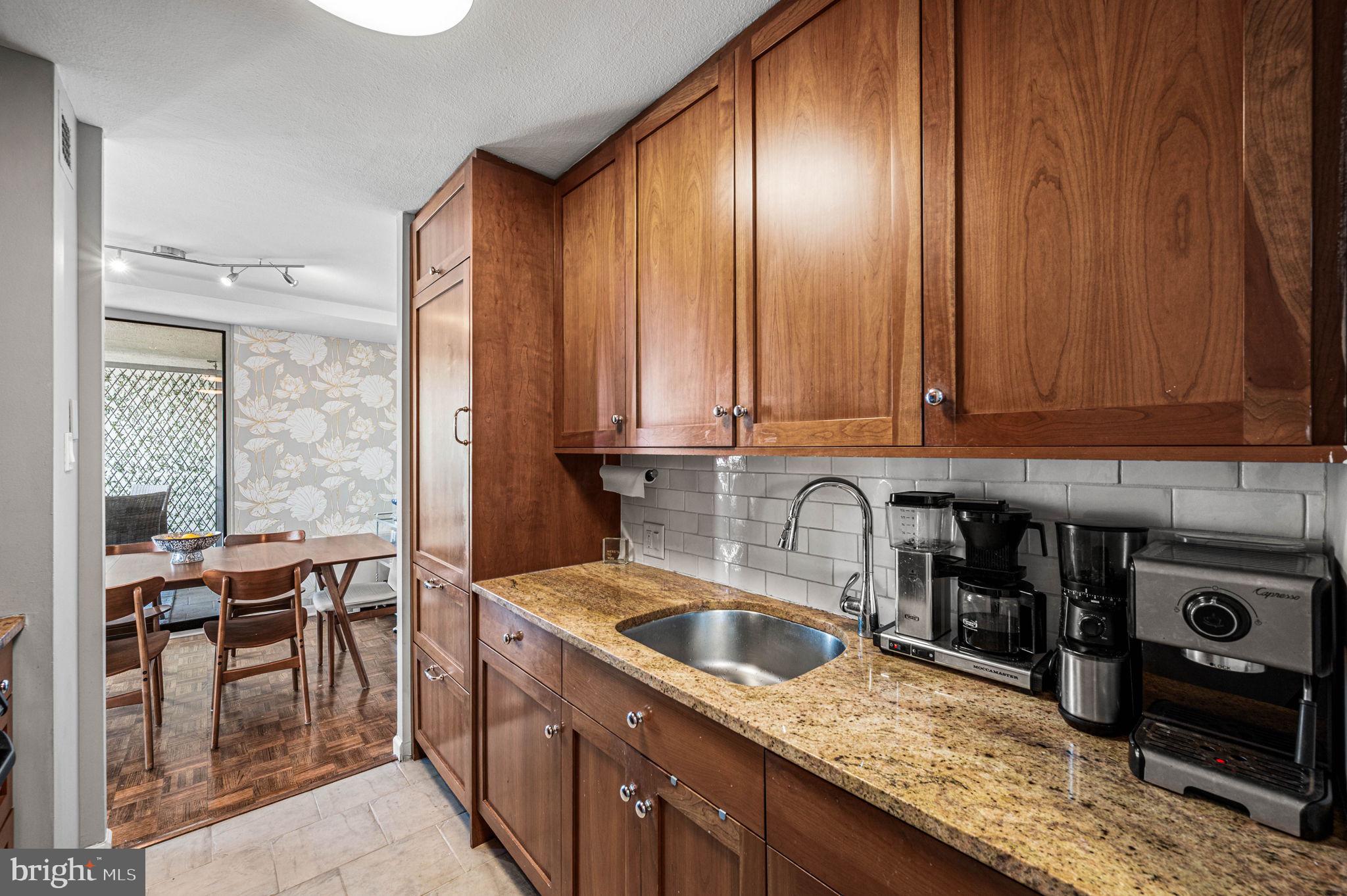 224 West Rittenhouse Street, Unit 2010 Philadelphia, PA 19144 - Photo 10 of 33 Kitchen