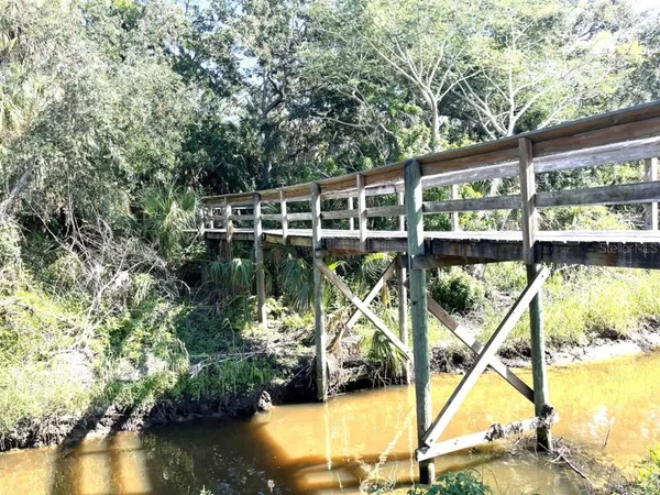 $4,900 | 7124 Marsh View Terrace, Bradenton, FL 34212