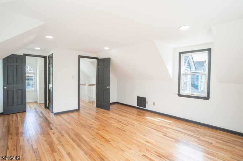 86 Kingwood Stockton Road Stockton, NJ 08559 - Photo 29 of 39