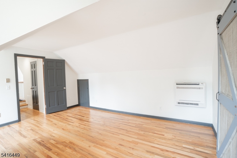 86 Kingwood Stockton Road Stockton, NJ 08559 - Photo 32 of 39