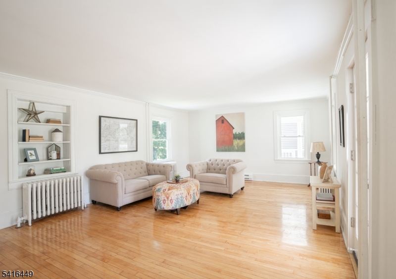 86 Kingwood Stockton Road Stockton, NJ 08559 - Photo 4 of 39