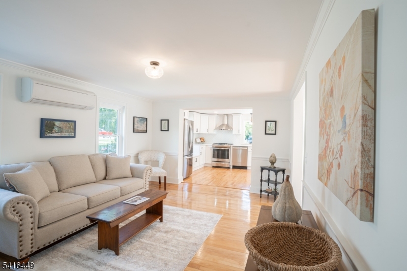 86 Kingwood Stockton Road Stockton, NJ 08559 - Photo 8 of 39