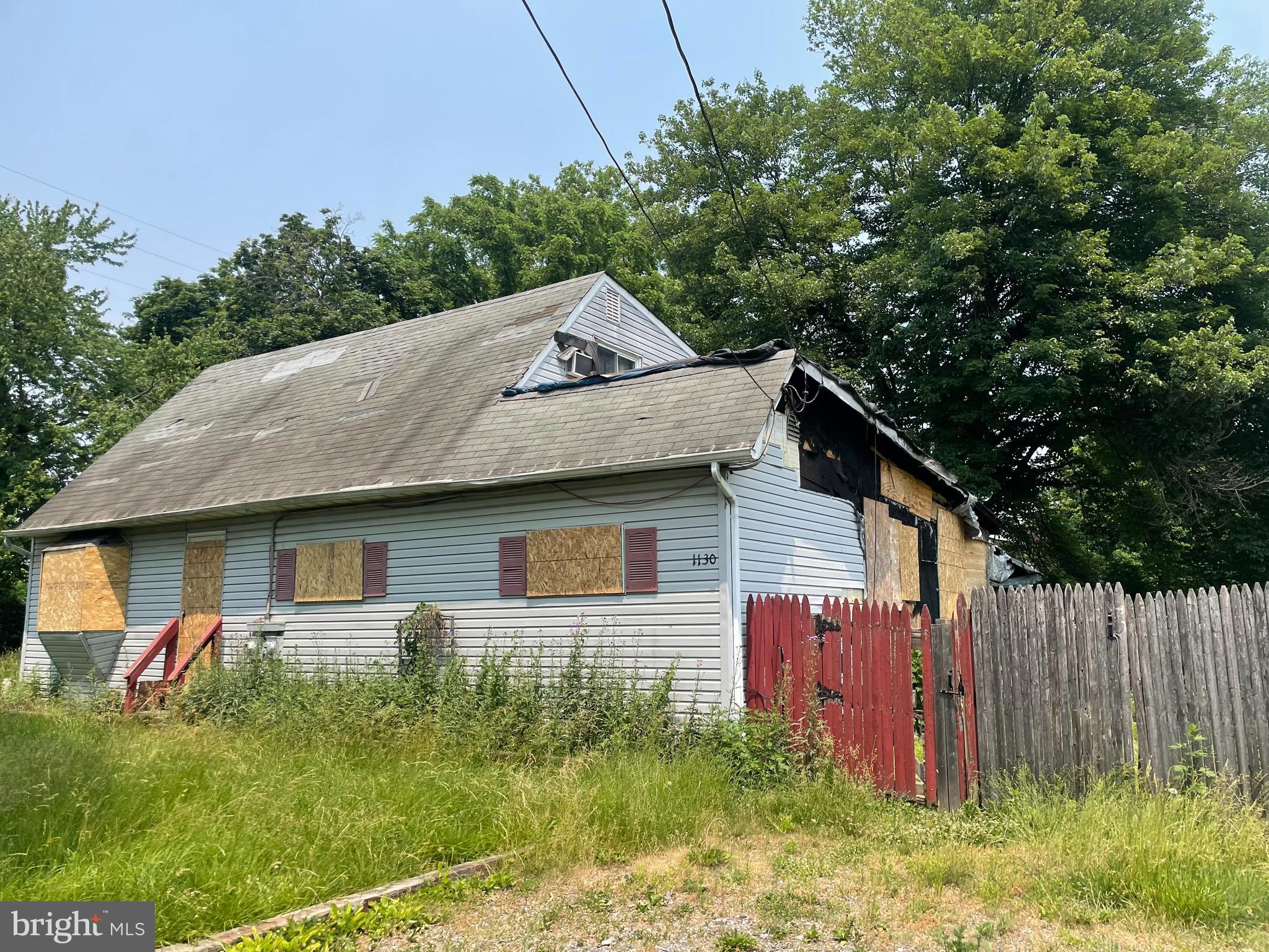 1130 Edgely Road Bristol, PA 19007 - Photo 4 of 9