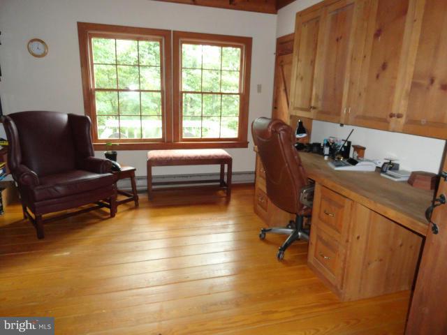 238 Forest Ridge Lane Bluemont, VA 20135 - Photo 21 of 29 Interior (General)