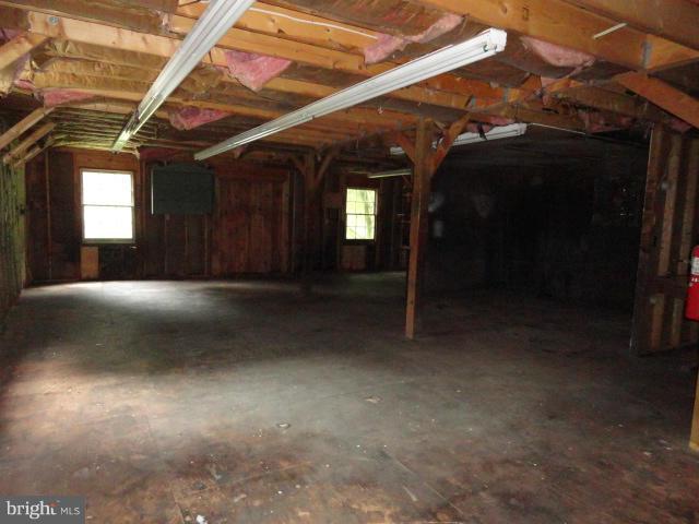 238 Forest Ridge Lane Bluemont, VA 20135 - Photo 25 of 29 Interior (General)