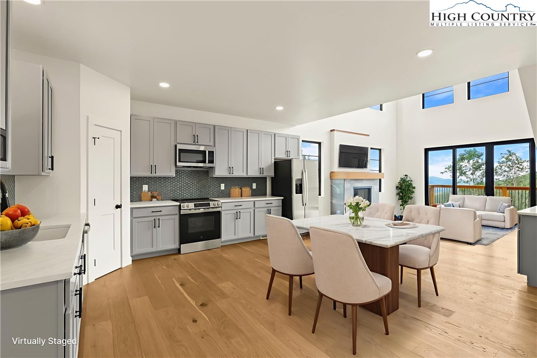 419 Snow Cloud Drive Banner Elk, NC 28604 - Photo 11 of 34