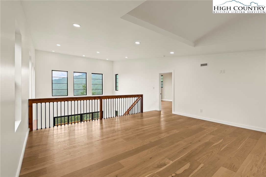 419 Snow Cloud Drive Banner Elk, NC 28604 - Photo 19 of 34