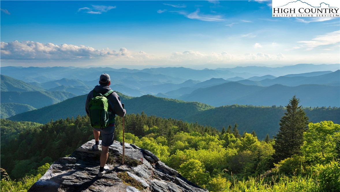 419 Snow Cloud Drive Banner Elk, NC 28604 - Photo 31 of 34