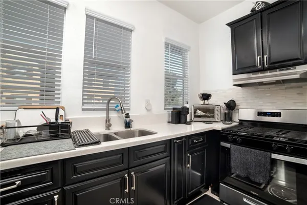 $519,999 | 639 North F Street, San Bernardino, CA 92410