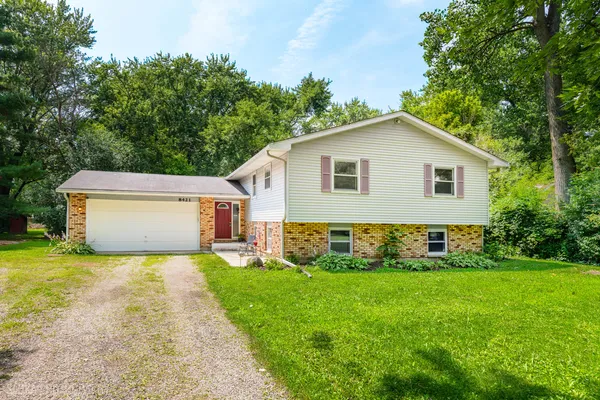 $367,900 | 8421 Hickory Nut Grove Road, Cary, IL 60013