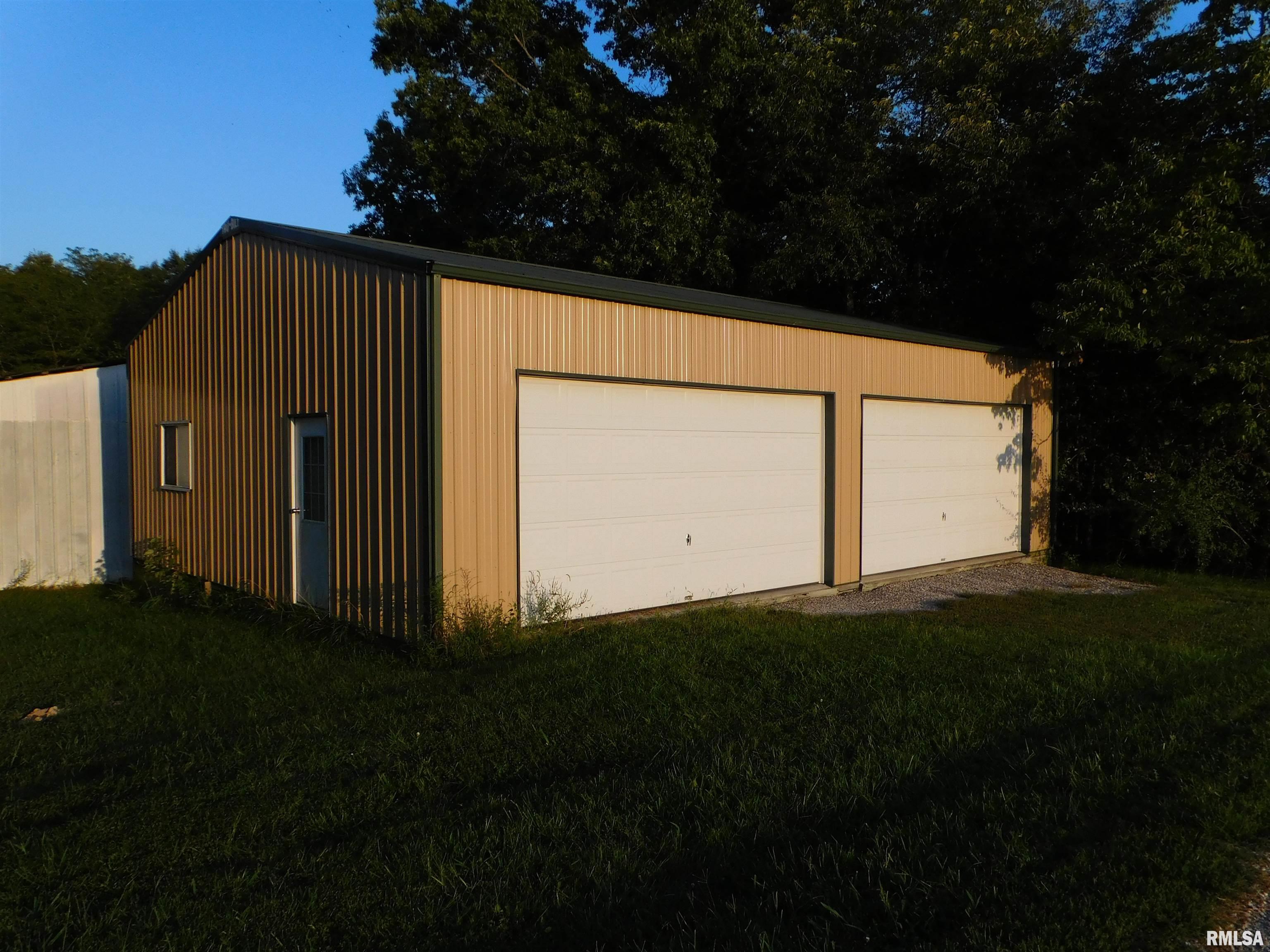 4026 Waggoner Road Iuka, IL 62849 - Photo 10 of 26