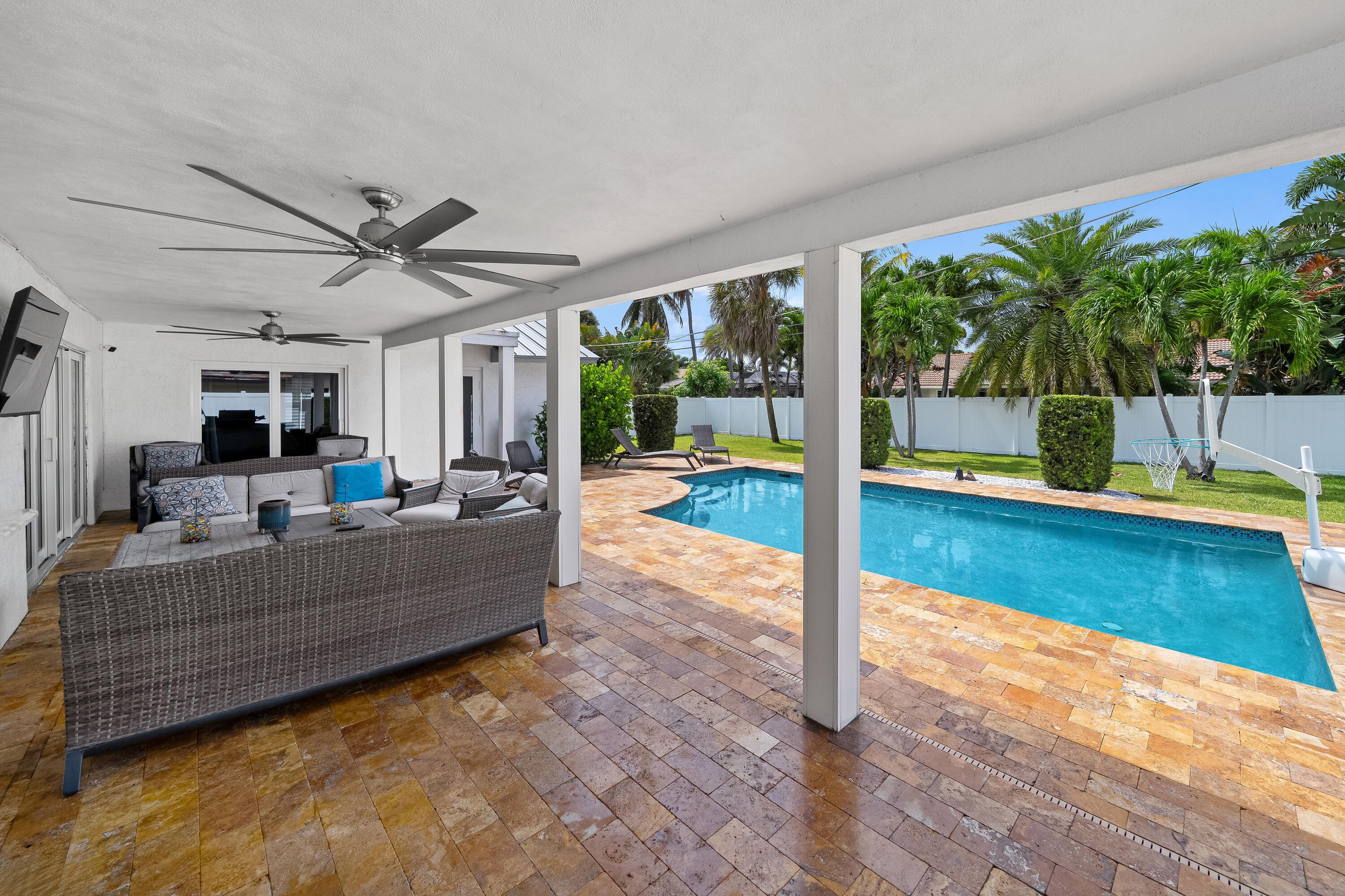 1461 Southwest 16th Street Boca Raton, FL 33486 - Photo 16 of 20 1461 SW 16th St (15)