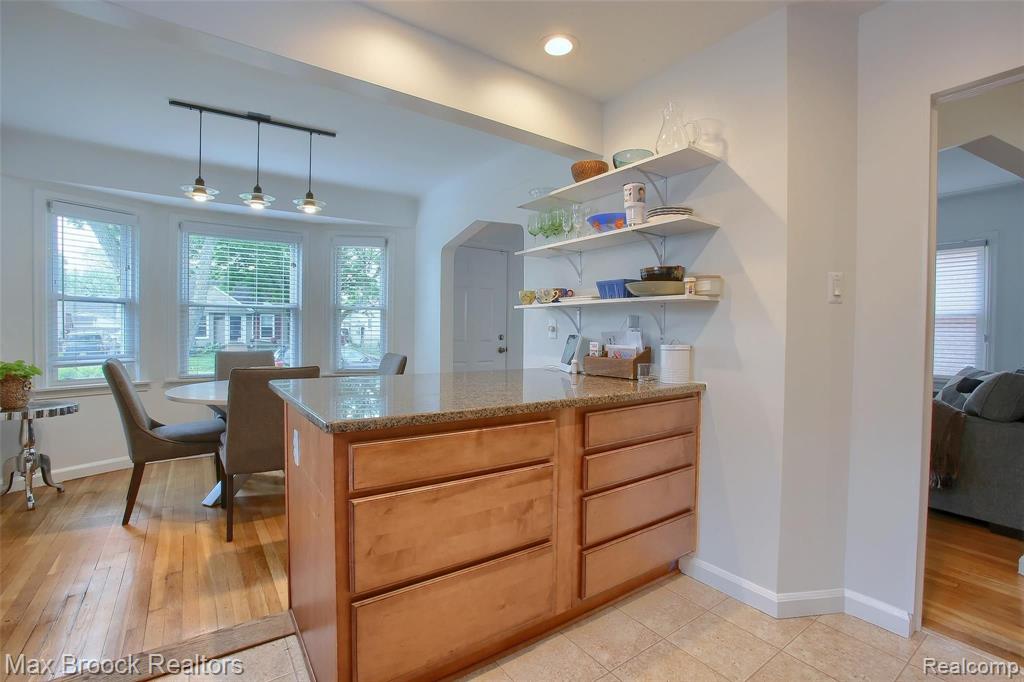 1674 Harvard Road Berkley, MI 48072 - Photo 9 of 30