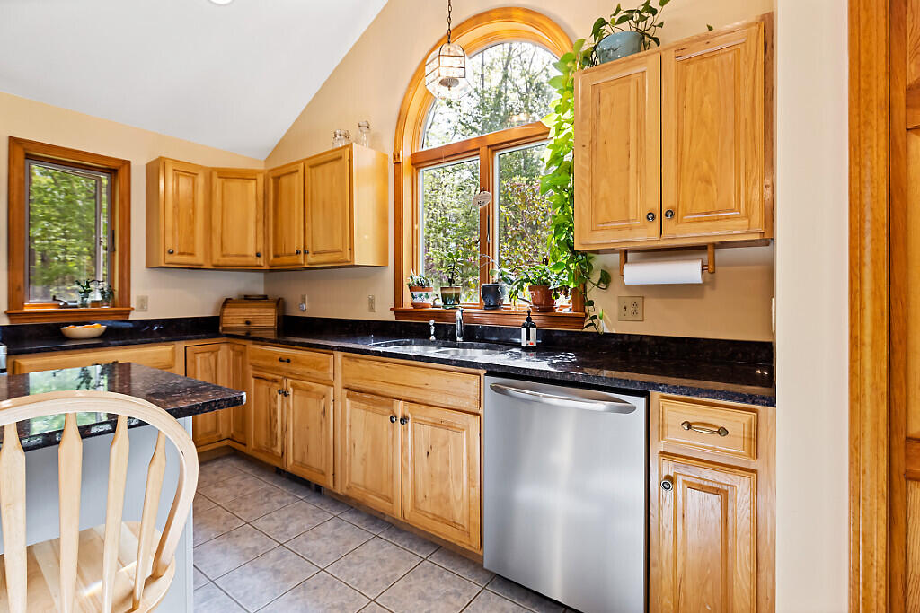 282 Pierces Point Road Windsor, ME 04363 - Photo 35 of 62 43_BP5A2871_DxO_mls