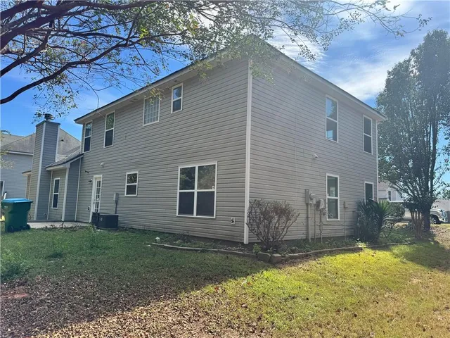a backyard of a house