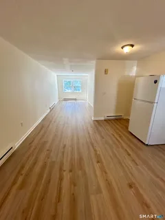 $1,600 | 22 Spring Street, Unit B, Killingly, CT 06239