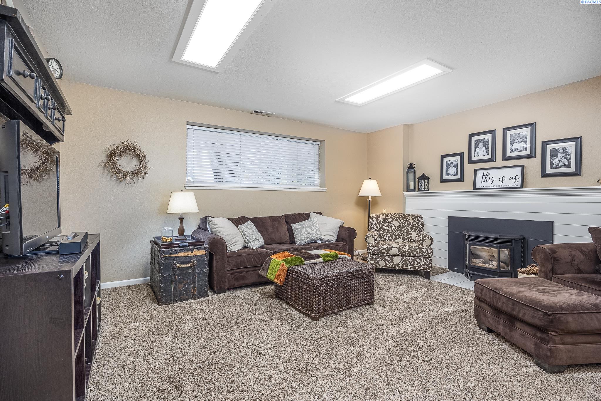 100411 East Vaca Road Kennewick, WA 99338 - Photo 17 of 30 Gallery Image 17