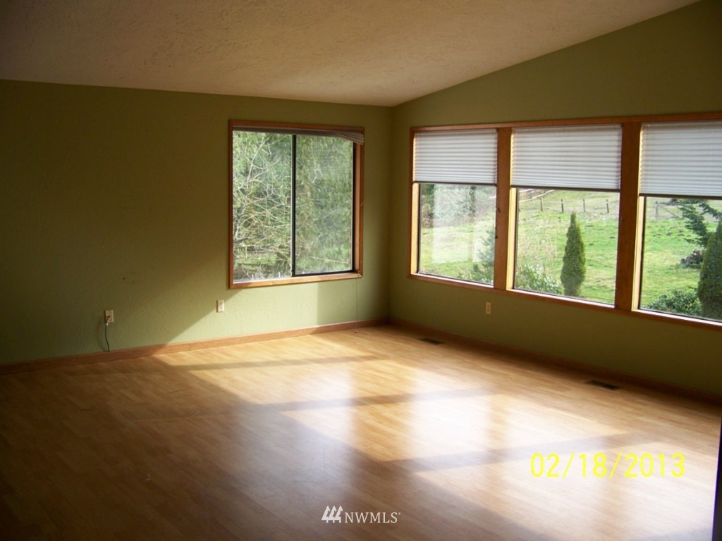 1523 Monroe Road Port Angeles, WA 98362 - Photo 3 of 15 Gallery Image 3