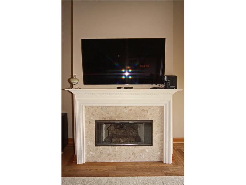 4897 Beechwood Road Avon, IN 46123 - Photo 4 of 24 Gallery Image 4