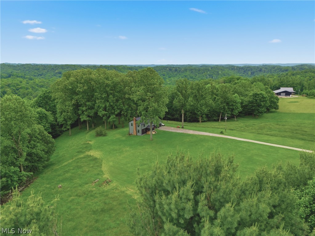 410 Ocelot Road Southeast Mechanicstown, OH 44651 - Photo 9 of 50