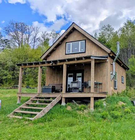 $189,900 | 220 Creampoke Road, Stewartstown, NH 03576