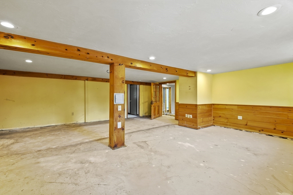 9 Princeton Road Sterling, MA 01564 - Photo 17 of 25 Gallery Image 17
