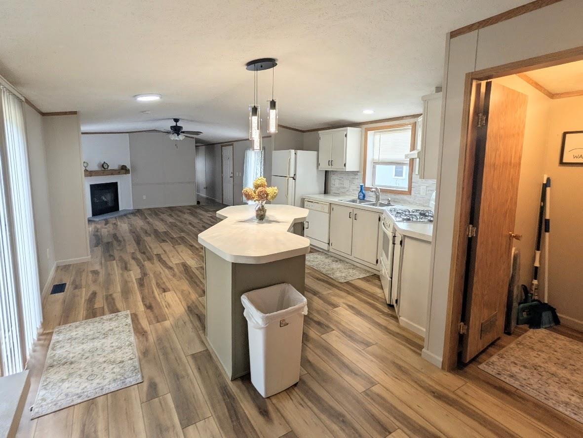 1870 County Rd F, Unit 43 Friendship, WI 53934 - Photo 4 of 30