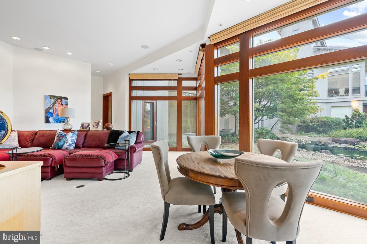 27772 Sharp Road Easton, MD 21601 - Photo 37 of 85 a living room with furniture and a window