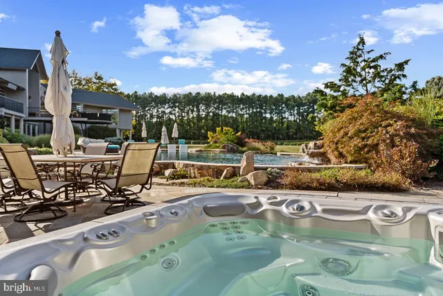 $13,750,000 | 27772 Sharp Road, Easton, MD 21601