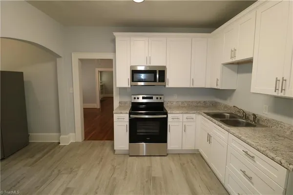 $1,900 | 2080 Queen Street, Winston-Salem, NC 27103