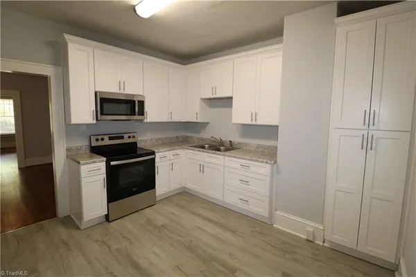$1,900 | 2080 Queen Street, Winston-Salem, NC 27103