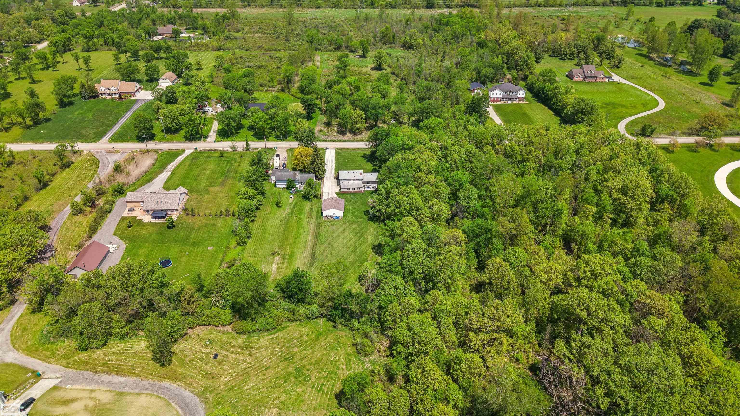 28444 29 Mile Road New Haven, MI 48048 - Photo 6 of 42