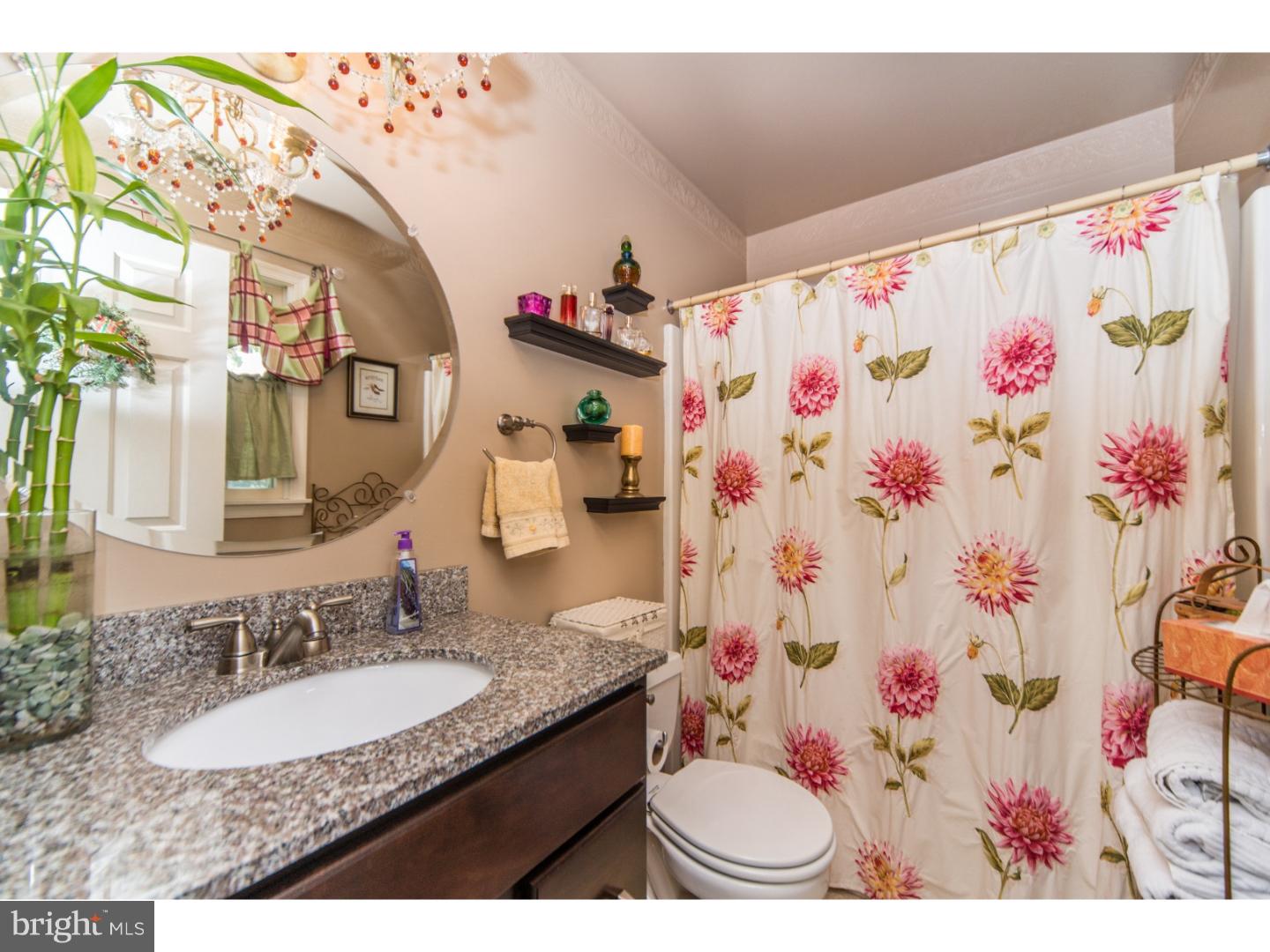 25 South Manor Road Broomall, PA 19008 - Photo 23 of 25 Gallery Image 23