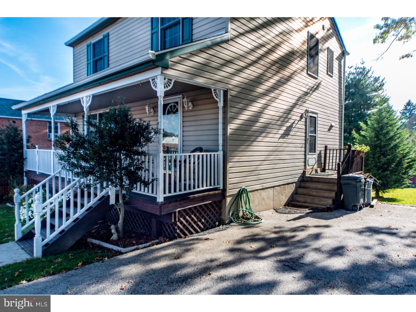 25 South Manor Road Broomall, PA 19008 - Photo 4 of 25 Gallery Image 4