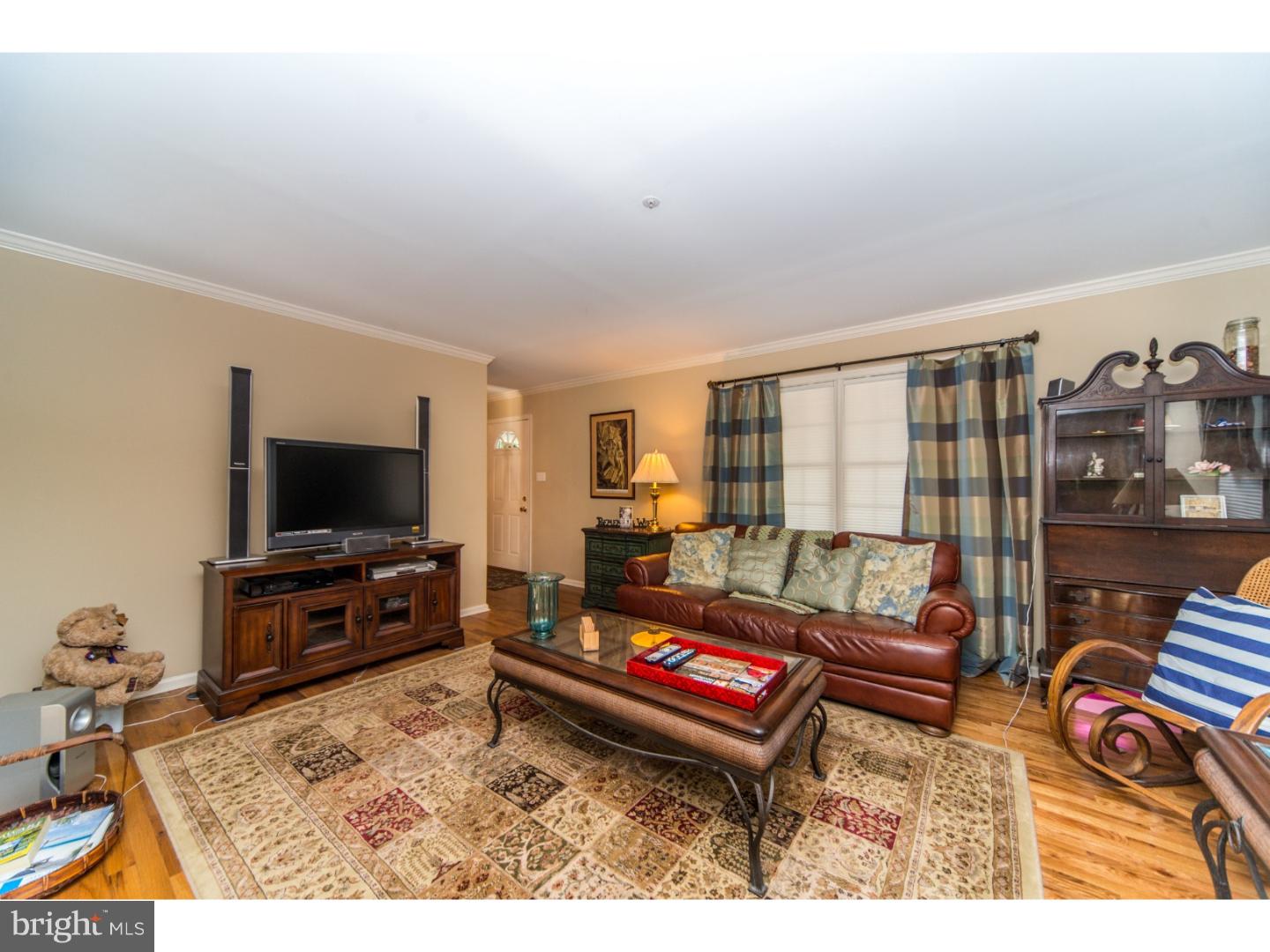 25 South Manor Road Broomall, PA 19008 - Photo 7 of 25 Gallery Image 7