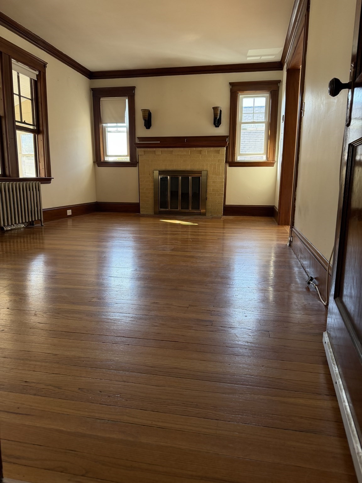 91 Bradford Road, Unit 2 Watertown, MA 02472 - Photo 2 of 11 Gallery Image 2
