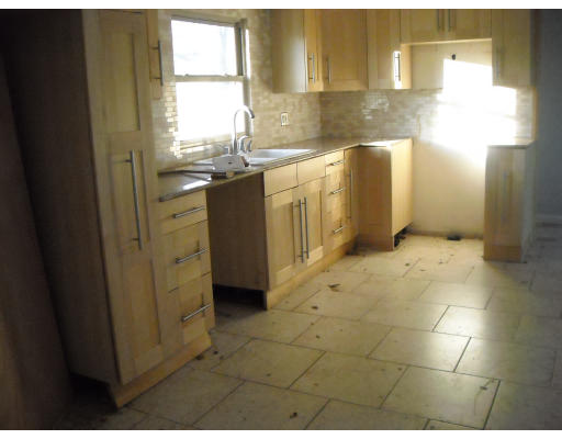 190 Newton Road Springfield, MA 01118 - Photo 3 of 9