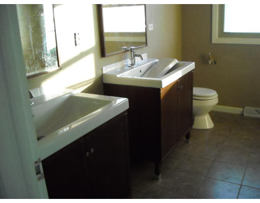 190 Newton Road Springfield, MA 01118 - Photo 6 of 9