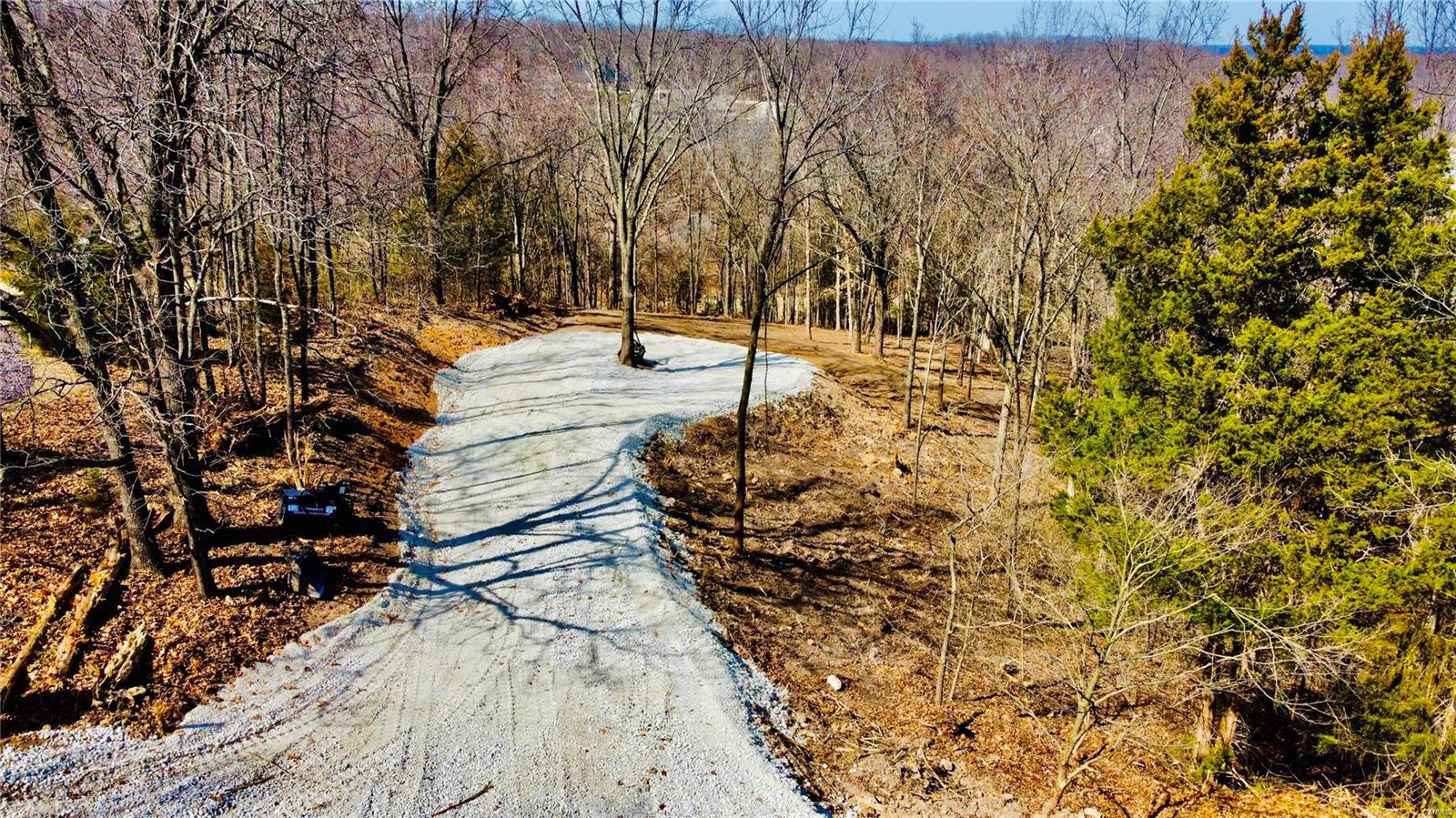 747 Heatherstone Drive High Ridge, MO 63049 - Photo 4 of 9