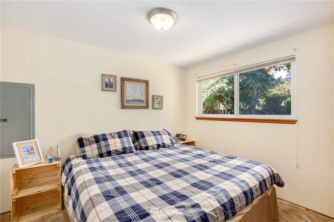 11311 162nd Avenue Southeast Renton, WA 98059 - Photo 14 of 24 Gallery Image 14