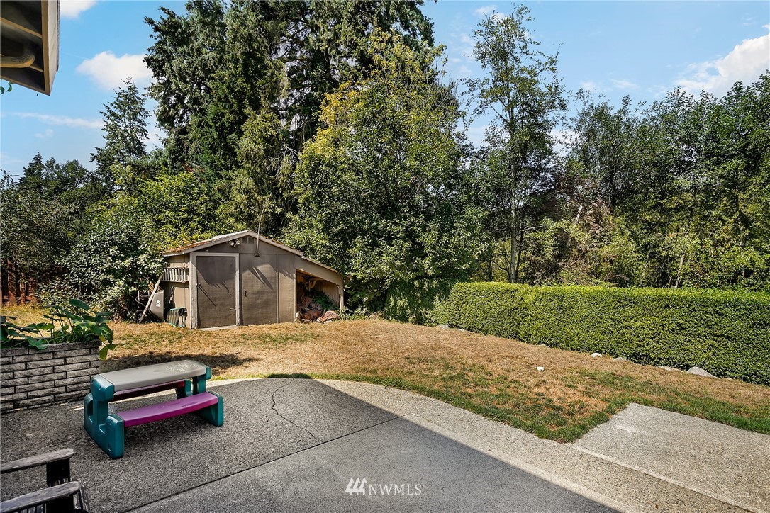 11311 162nd Avenue Southeast Renton, WA 98059 - Photo 20 of 24 Gallery Image 20