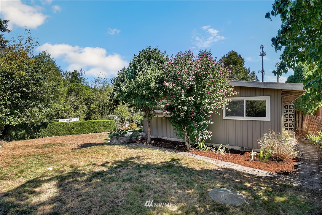 11311 162nd Avenue Southeast Renton, WA 98059 - Photo 23 of 24 Gallery Image 23