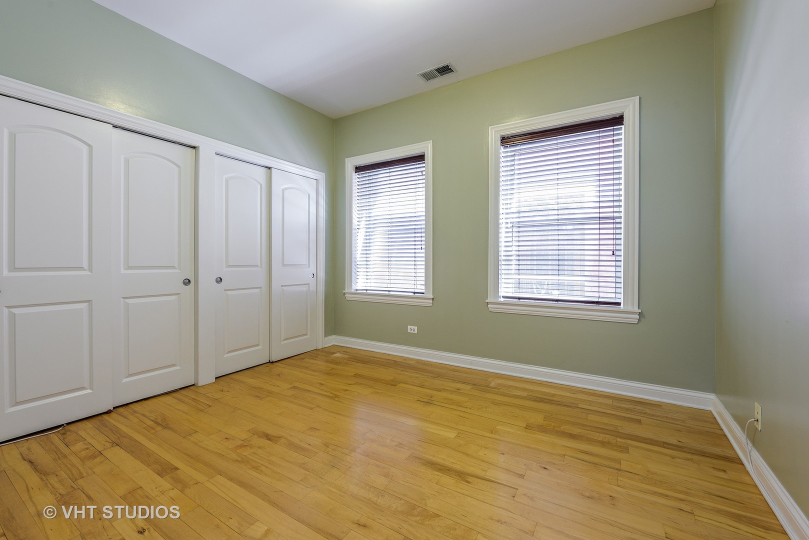 4434 North Sheridan Road, Unit 2S Chicago, IL 60640 - Photo 7 of 10