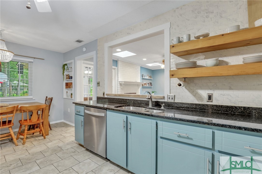 107 Halifax Road Savannah, GA 31410 - Photo 11 of 50