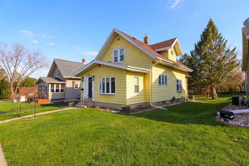 514 East Maple Street Horicon, WI 53032 - Photo 1 of 29 welcome home!