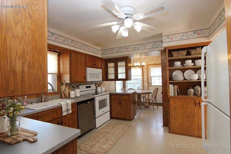 514 East Maple Street Horicon, WI 53032 - Photo 13 of 29 looks out to breakfast nook