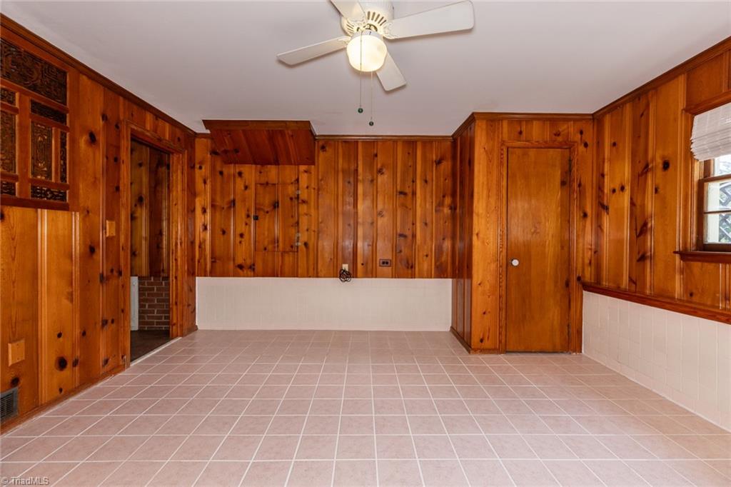 810 West Ray Avenue High Point, NC 27262 - Photo 23 of 48